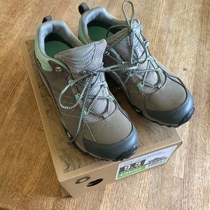 Oboz Womens Sapphire Low B-Dry Waterproof